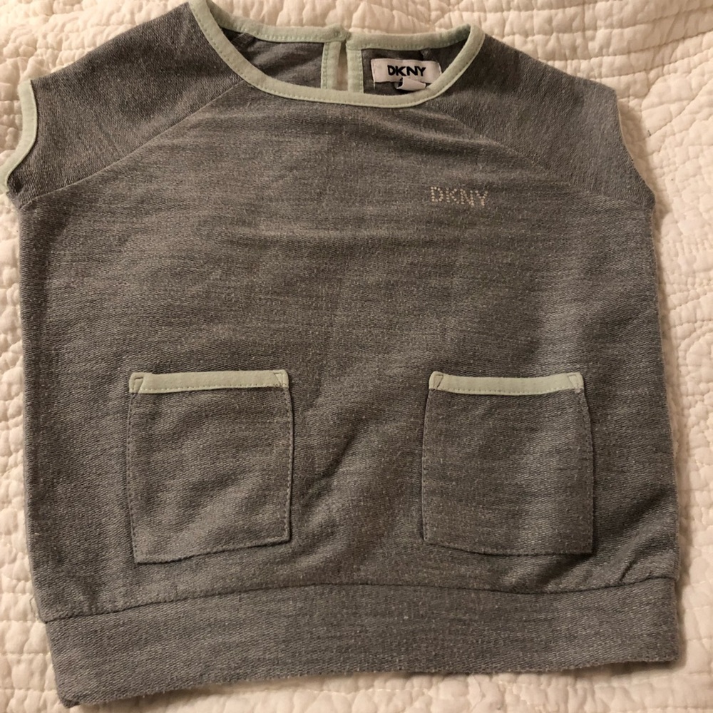 DKNY top